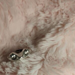 Elegant Silver Women's Ring